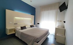 Hotel Desire'